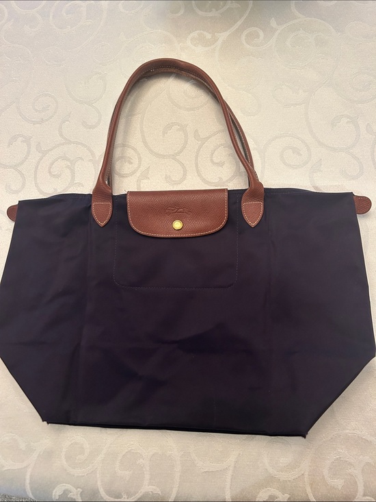 Longchamp Handbags - Longchamp Large Navy Tote with Brown Leather Trim